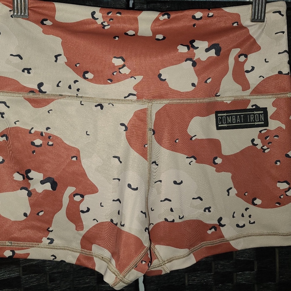 Combat Iron Apparel Co. performance gear  shorts size Large NWOT
